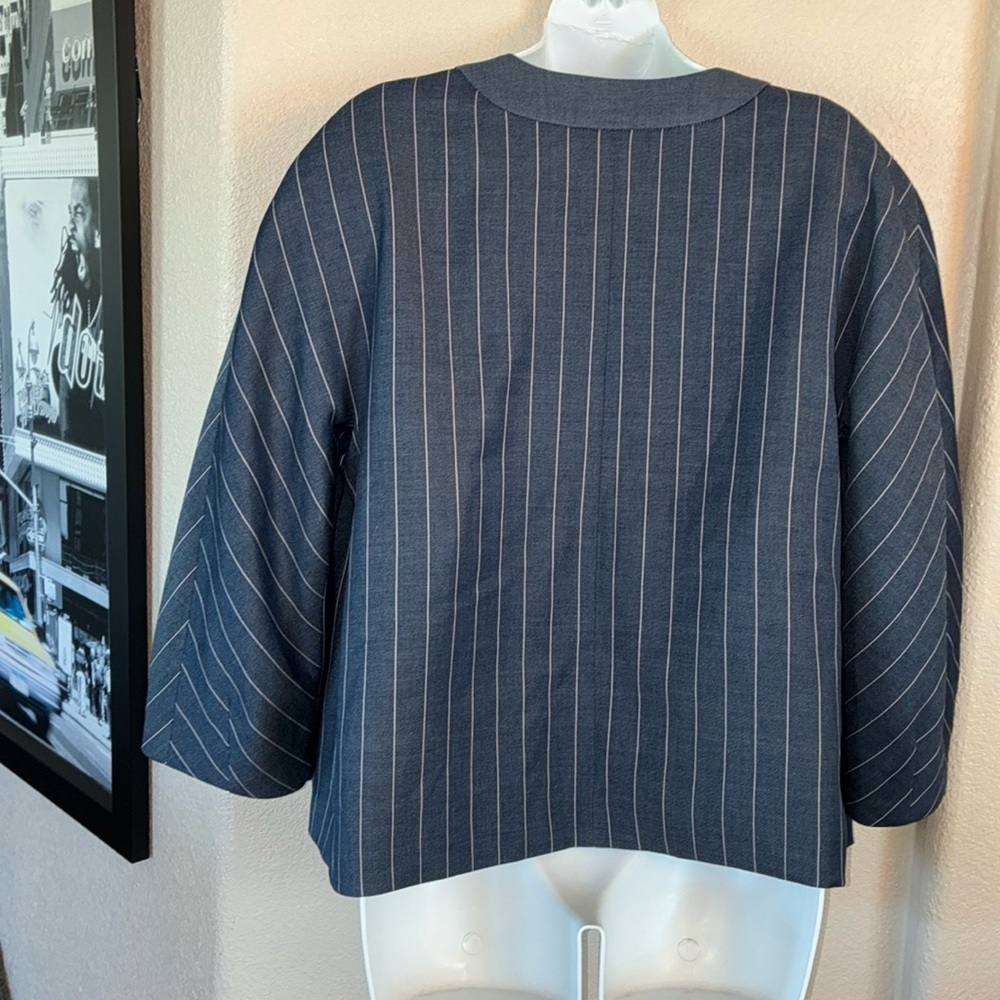 TOMMY HILFIGER boxy denim jacket with pinstripes, light-weight. 10 EUC - Picture 4 of 15
